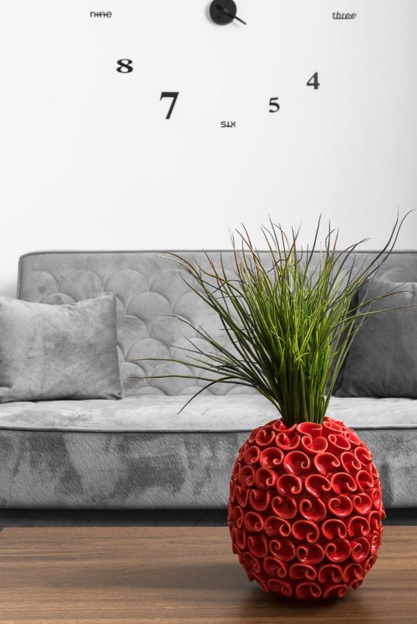 Ultima, Nilie Hospitality Mgmt Apartment Солун Екстериор снимка
