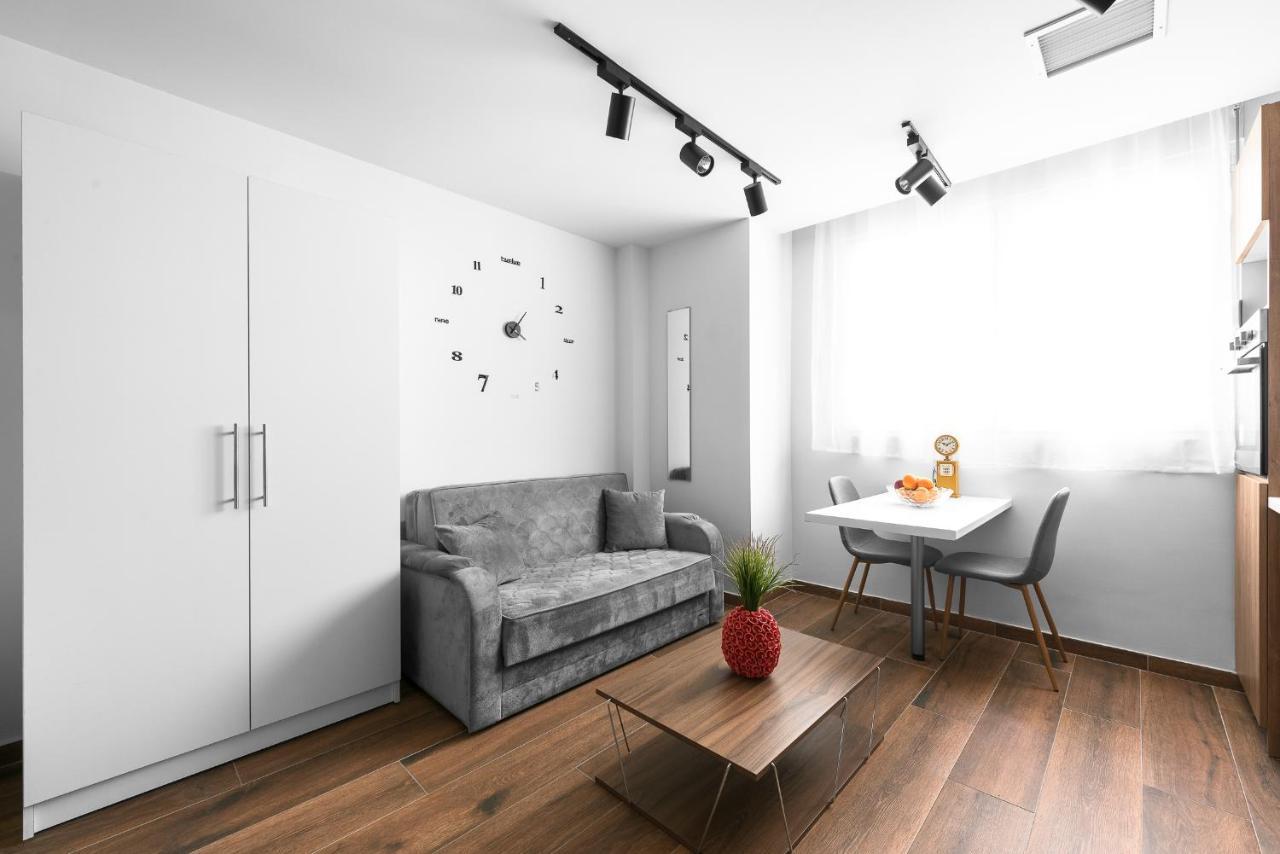 Ultima, Nilie Hospitality Mgmt Apartment Солун Екстериор снимка