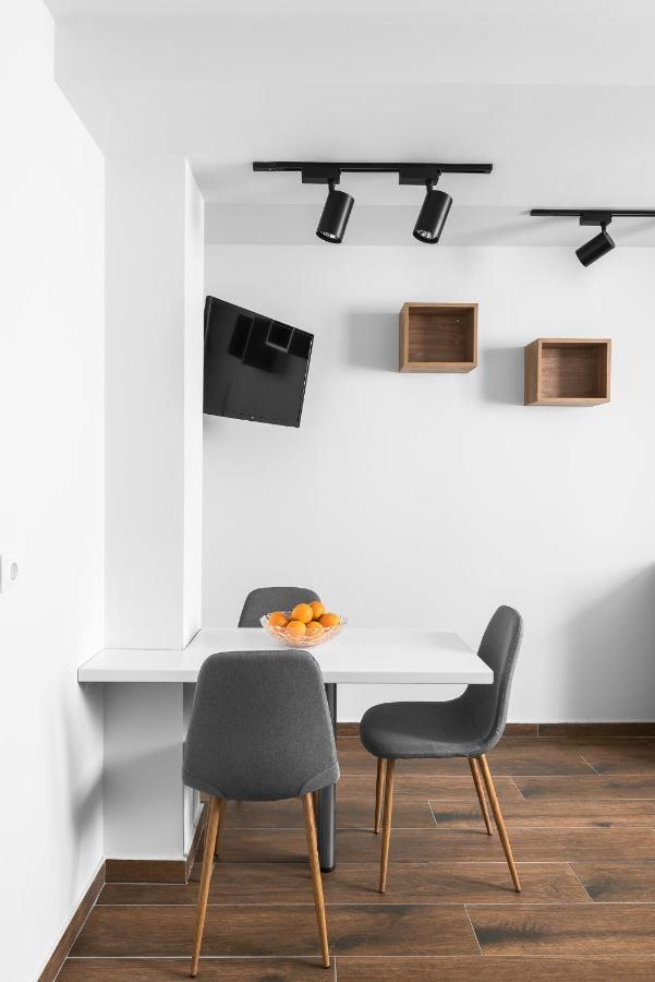 Ultima, Nilie Hospitality Mgmt Apartment Солун Екстериор снимка