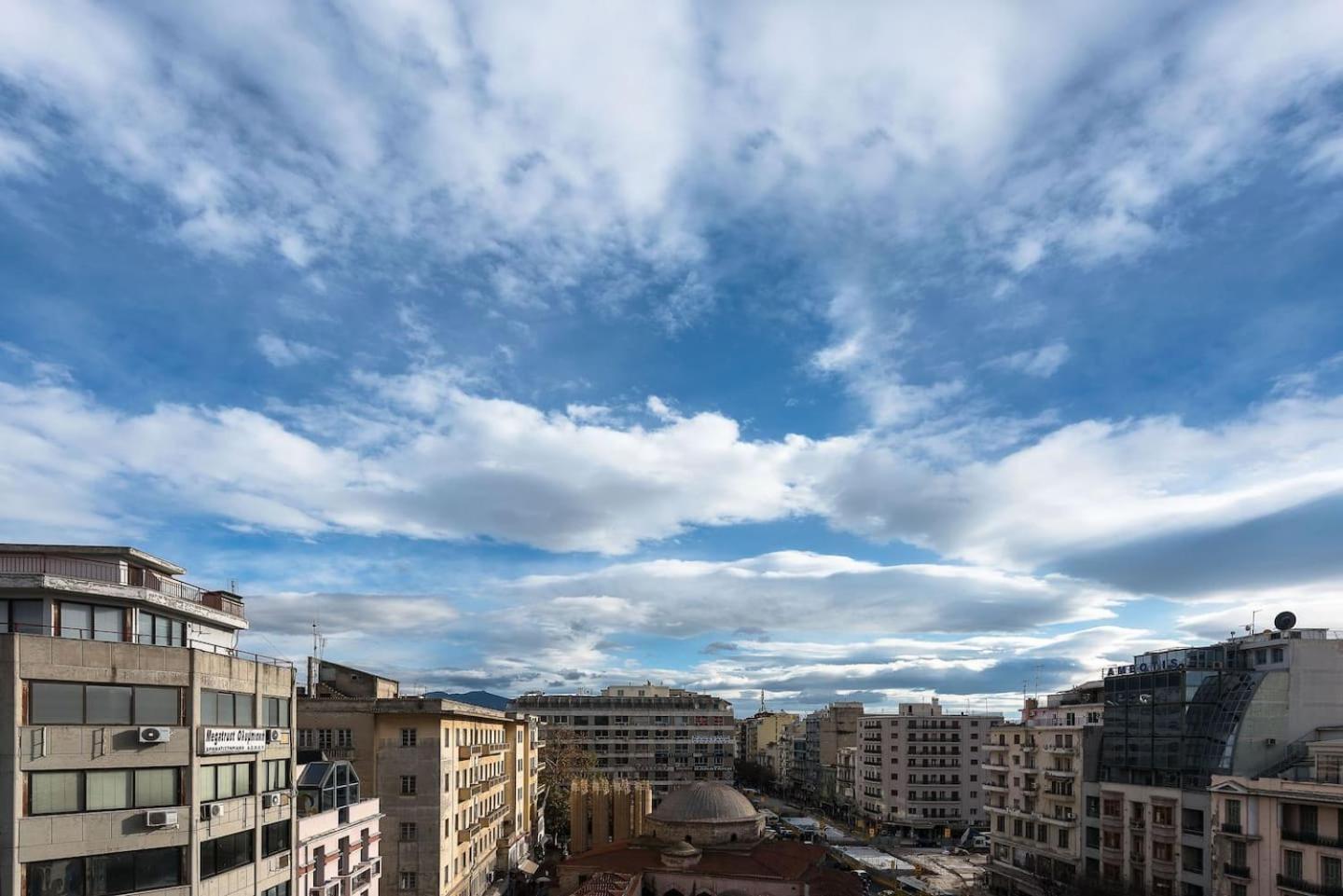 Ultima, Nilie Hospitality Mgmt Apartment Солун Екстериор снимка